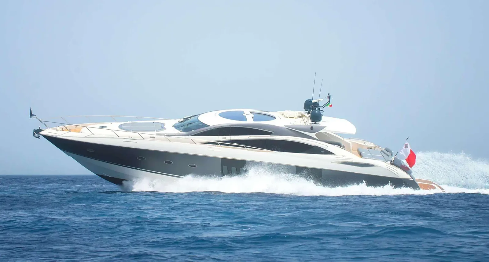 Sunseeker 82 Predator yacht charter Costa Smeralda
