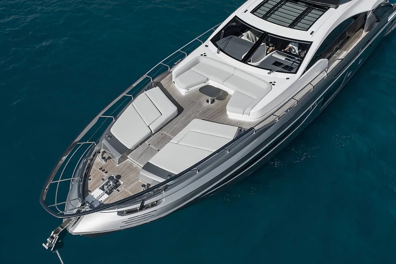 Azimut S8 yacht charter Costa Smeralda