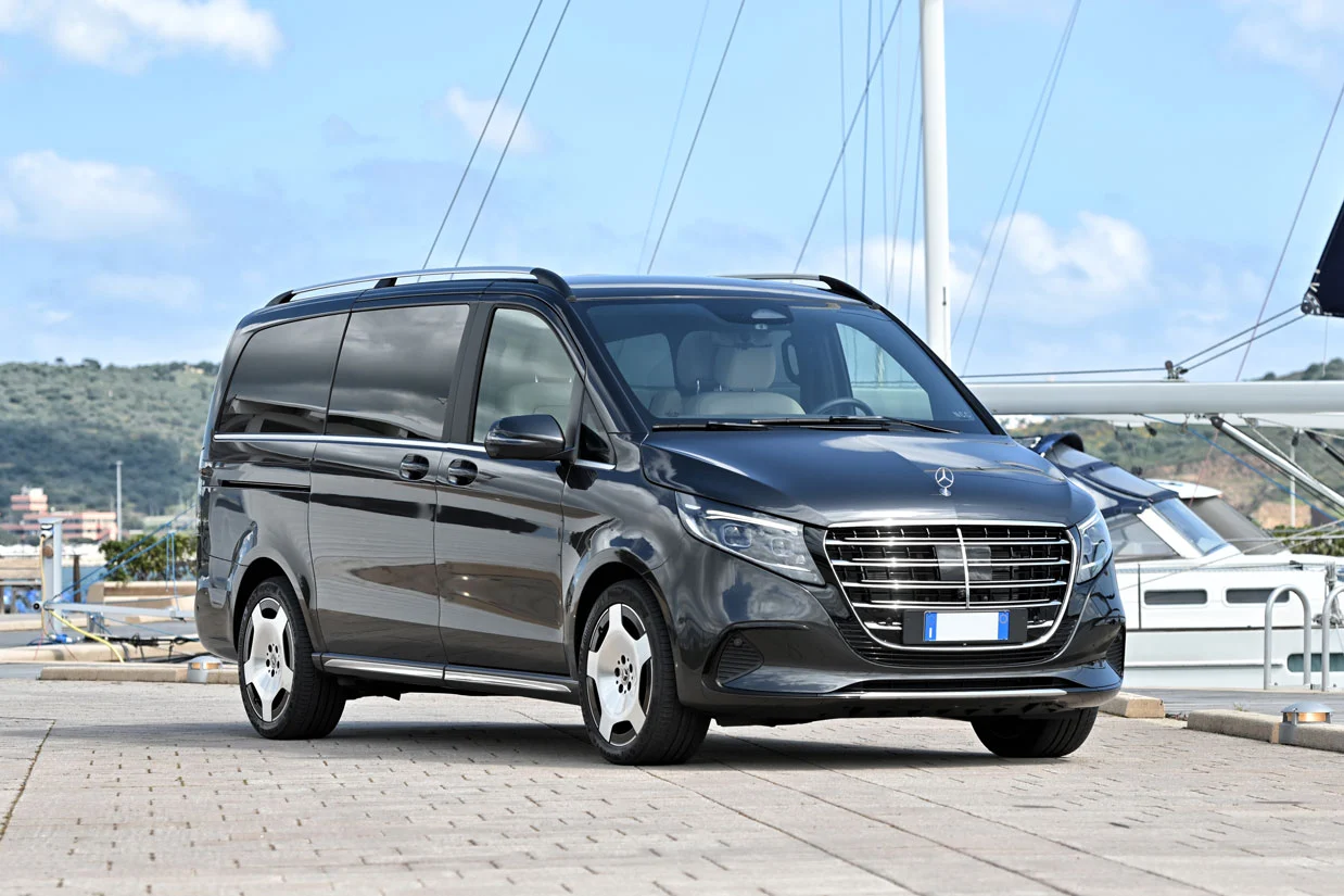 Mercedes V-Class Exclusive with chauffeur in Porto Cervo, Olbia & Sardinia
